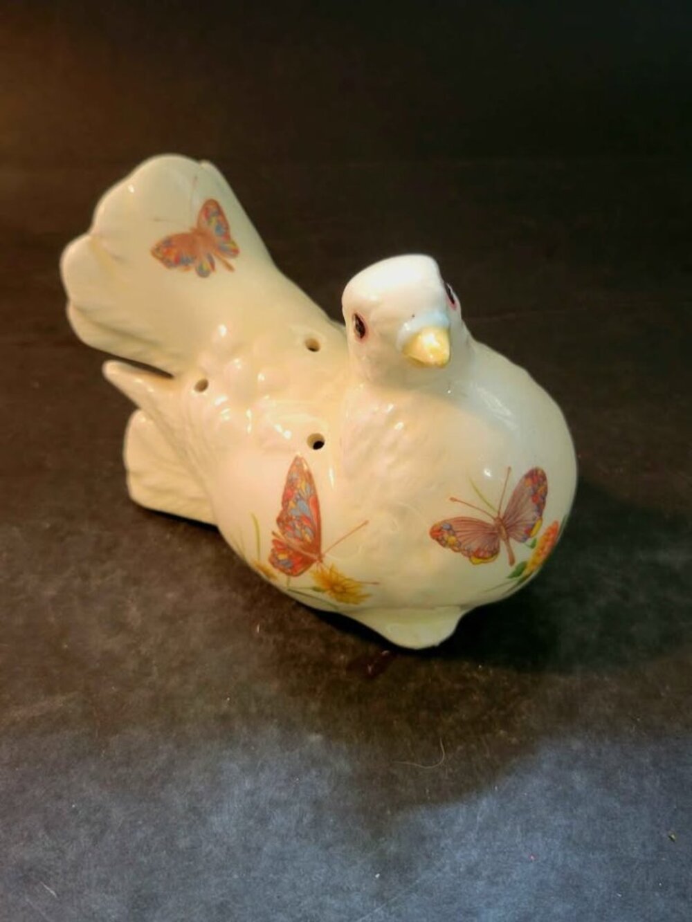 Vintage Takahashi Brothers Japanese Porcelain Dove Pomander